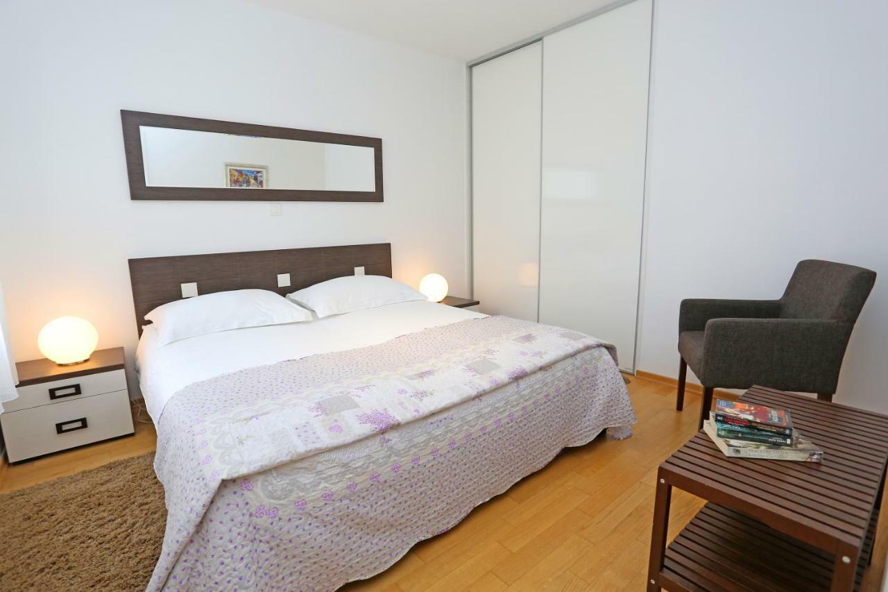 Luxury Apts Leone Split Centre Exterior photo